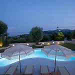 Luxury Happynest Villa Spasmeni Vrisi
