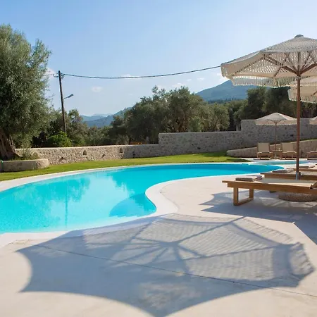 וילה Luxury Happynest Spasmeni Vrisi