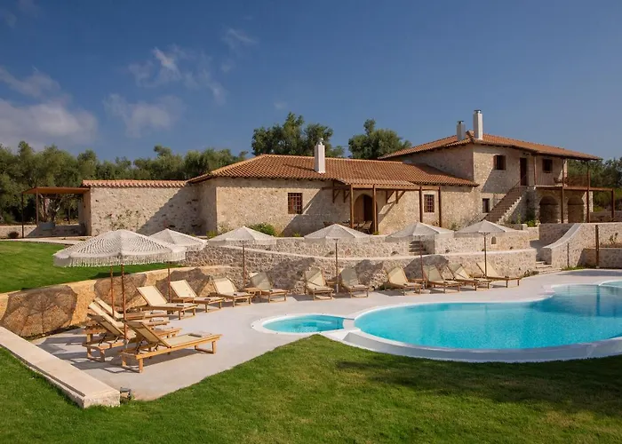 Villa Luxury Happynest Spasmeni Vrisi