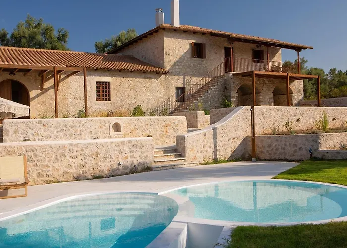 Luxury Happynest Spasmeni Vrisi